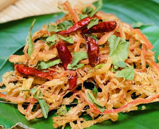 Picture of Dried Squid - With Lemon leaves